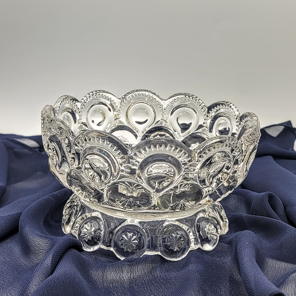Smith Glass Moon & Stars Clear Footed Nappy Glass Serving Bowl Candy Dish Vtg